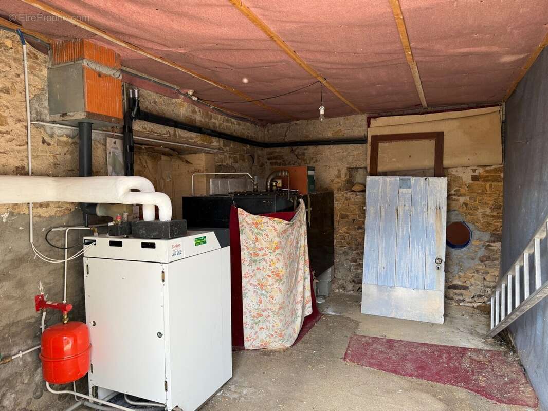 Maison à SAINTE-SEVERE-SUR-INDRE