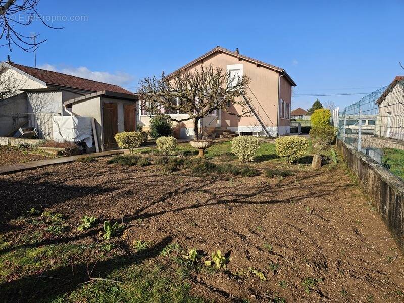 Maison à MARSANNAY-LA-COTE