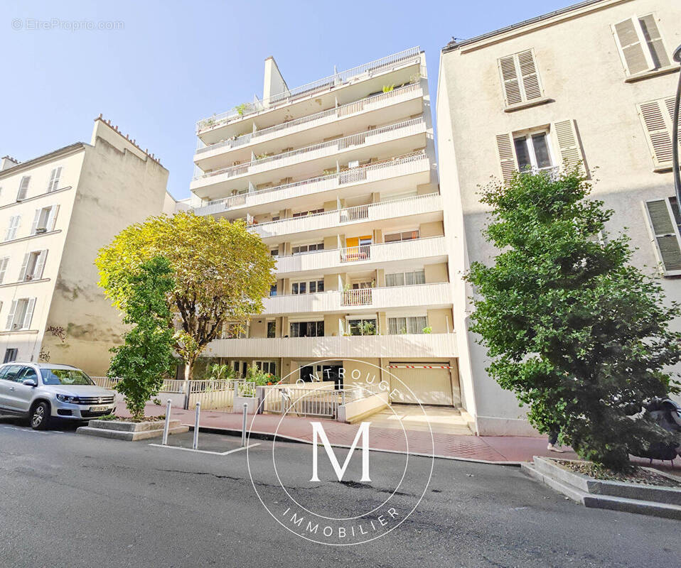 Appartement à MONTROUGE