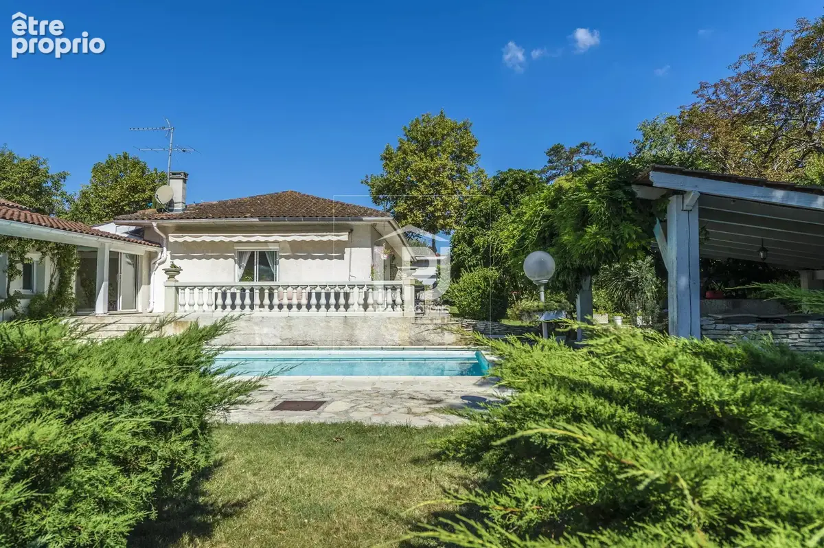 Roques – maison de plain-pied avec piscine, vue garonne et studio indépendant - photo 1