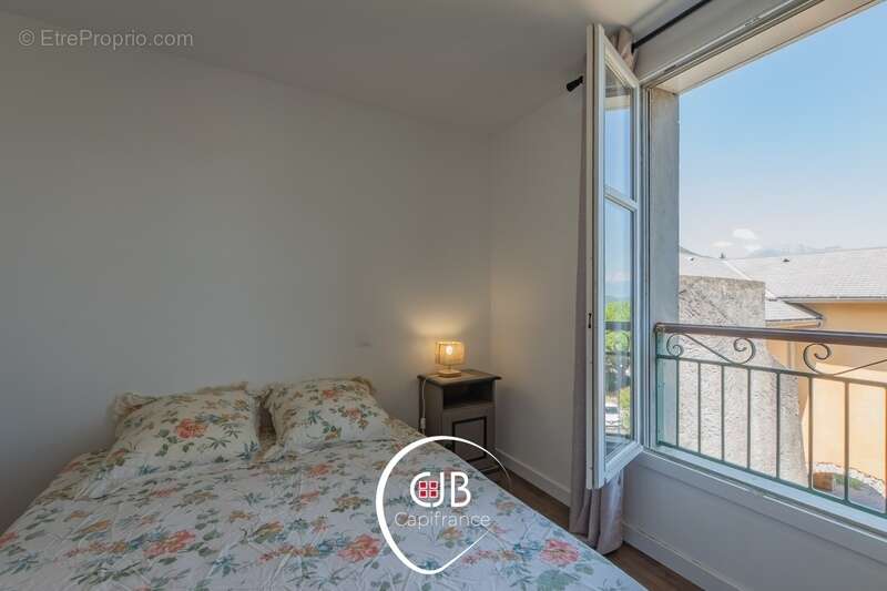 Appartement rénové à Montmélian avec terrasse et vue Mont-Blanc - photo 14