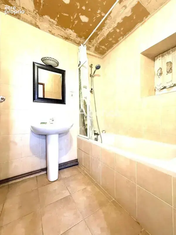 Maison de charme avec jardin et garage — équipée de la climatisation - photo 12