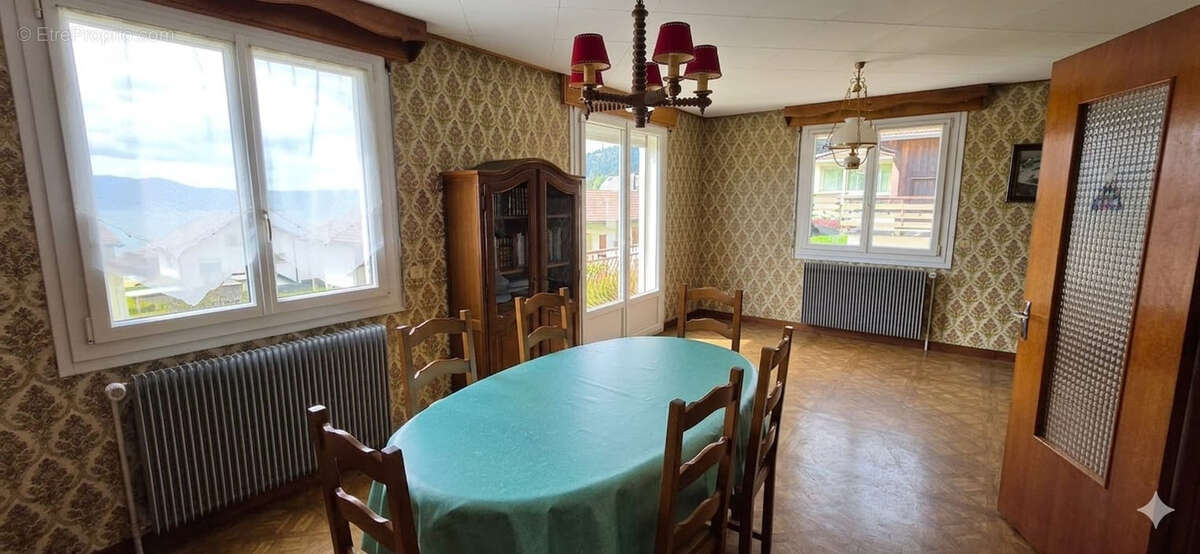 Maison à LES FINS