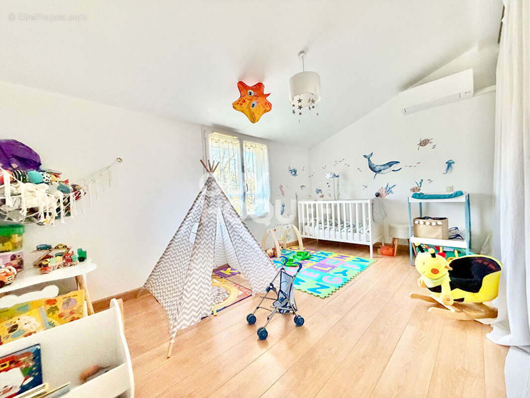 Maison à GUJAN-MESTRAS