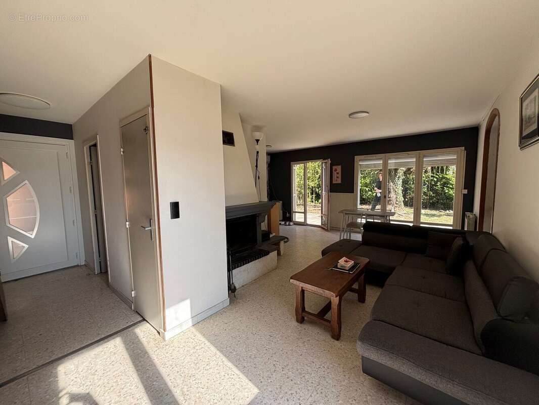 Maison 108 m² à Romans-Sur-Isere  - photo 6