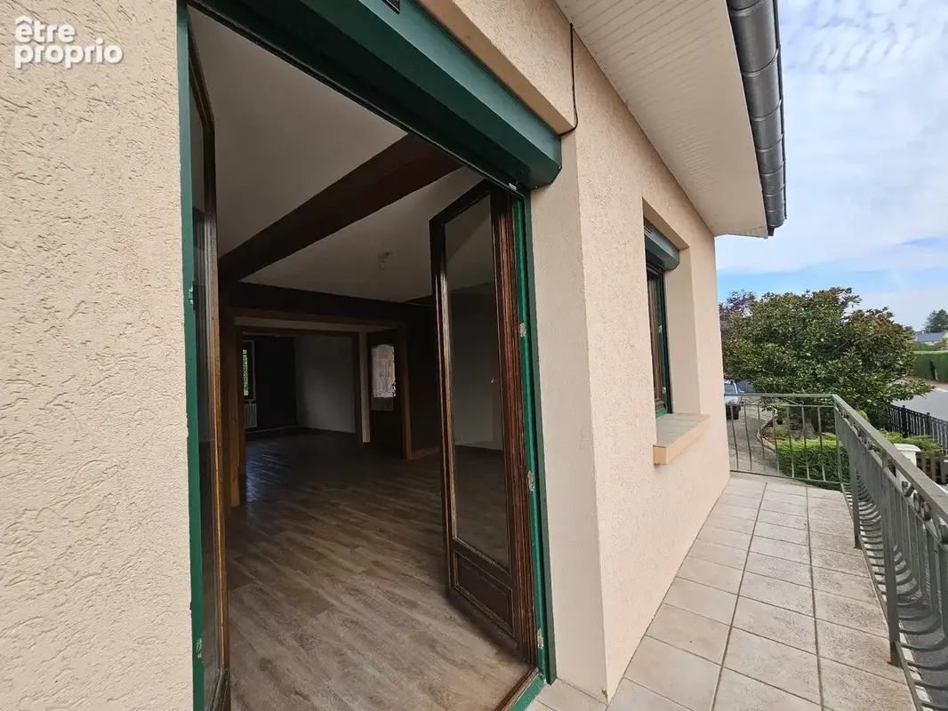 Creuzier le vieux 106 m2 dependance et piscine hors sol - photo 16
