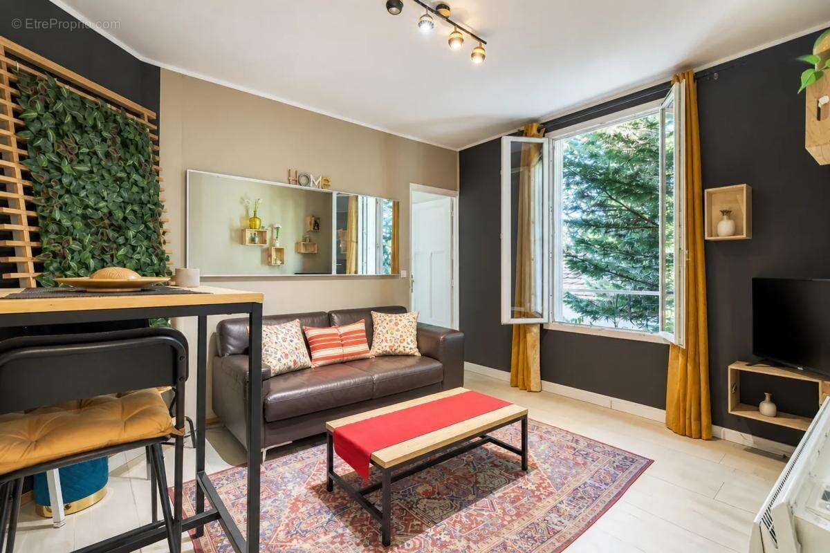 Appartement 2 pièces de 34 m² à Saint-Maur-des-Fossés - photo 2