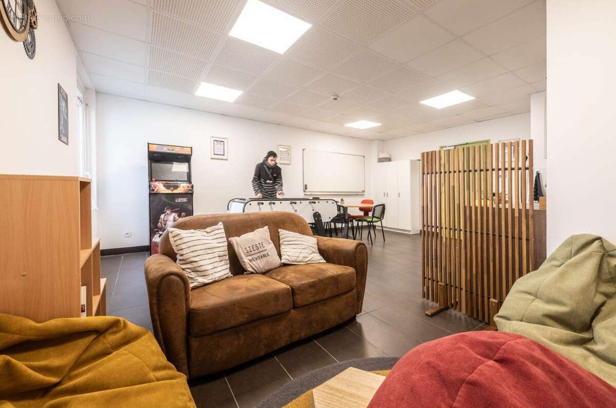 INVESTISSEMENT LOCATIF  GRENOBLE  Résidence étudiante Campus Universités Grenoble - 4,74 % de rentabilité - photo 8
