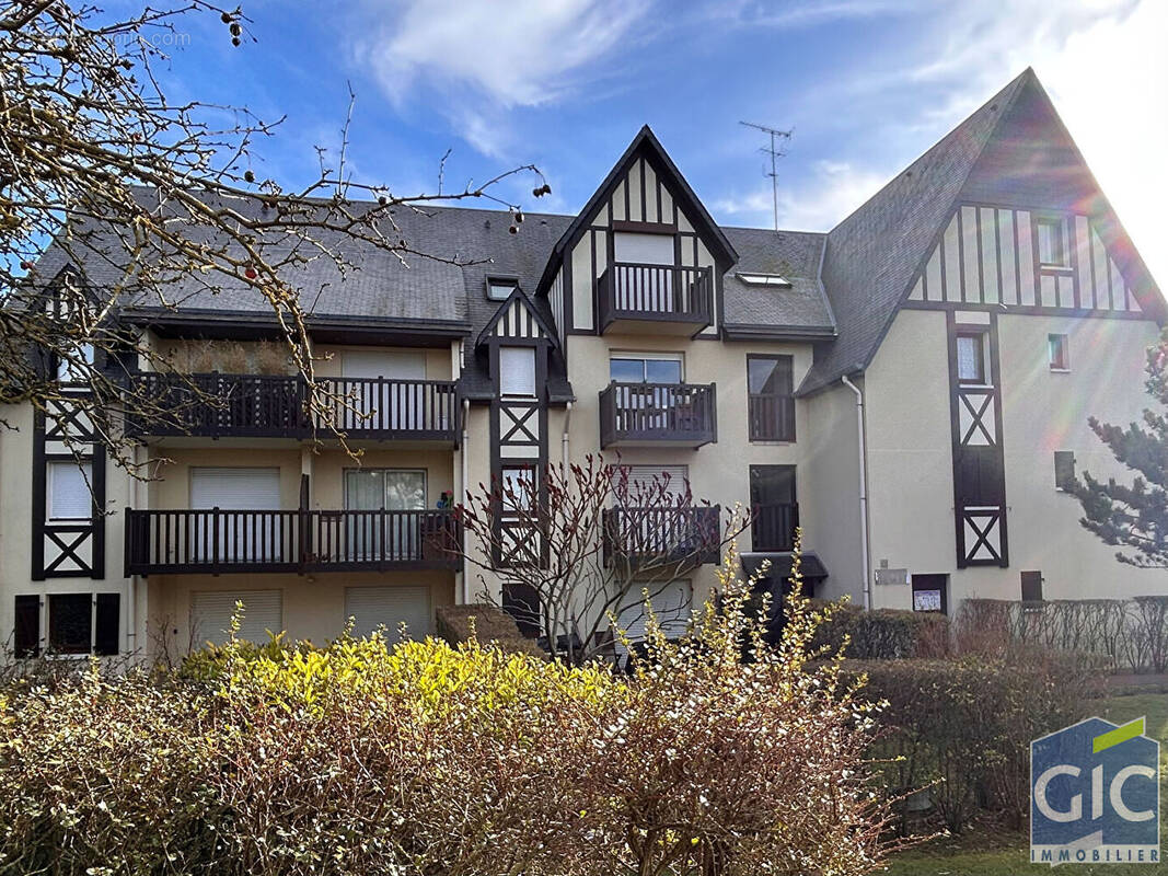 Appartement à TOURGEVILLE