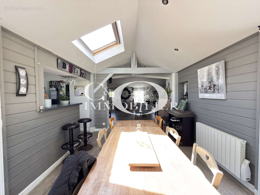 Maison à SAINT-CHRISTOPHE-DU-LIGNERON