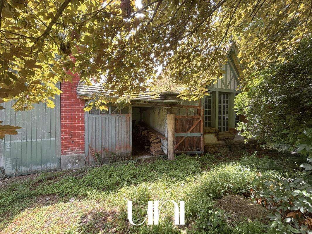 Maison 400 m² à Saint-Pierre-Sur-Dives  - photo 40