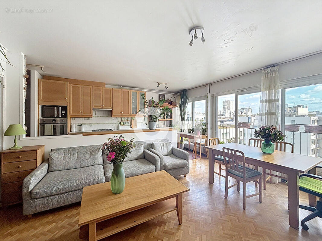 Appartement à PARIS-11E