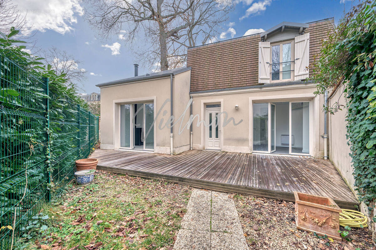 Maison à SAINT-GERMAIN-EN-LAYE