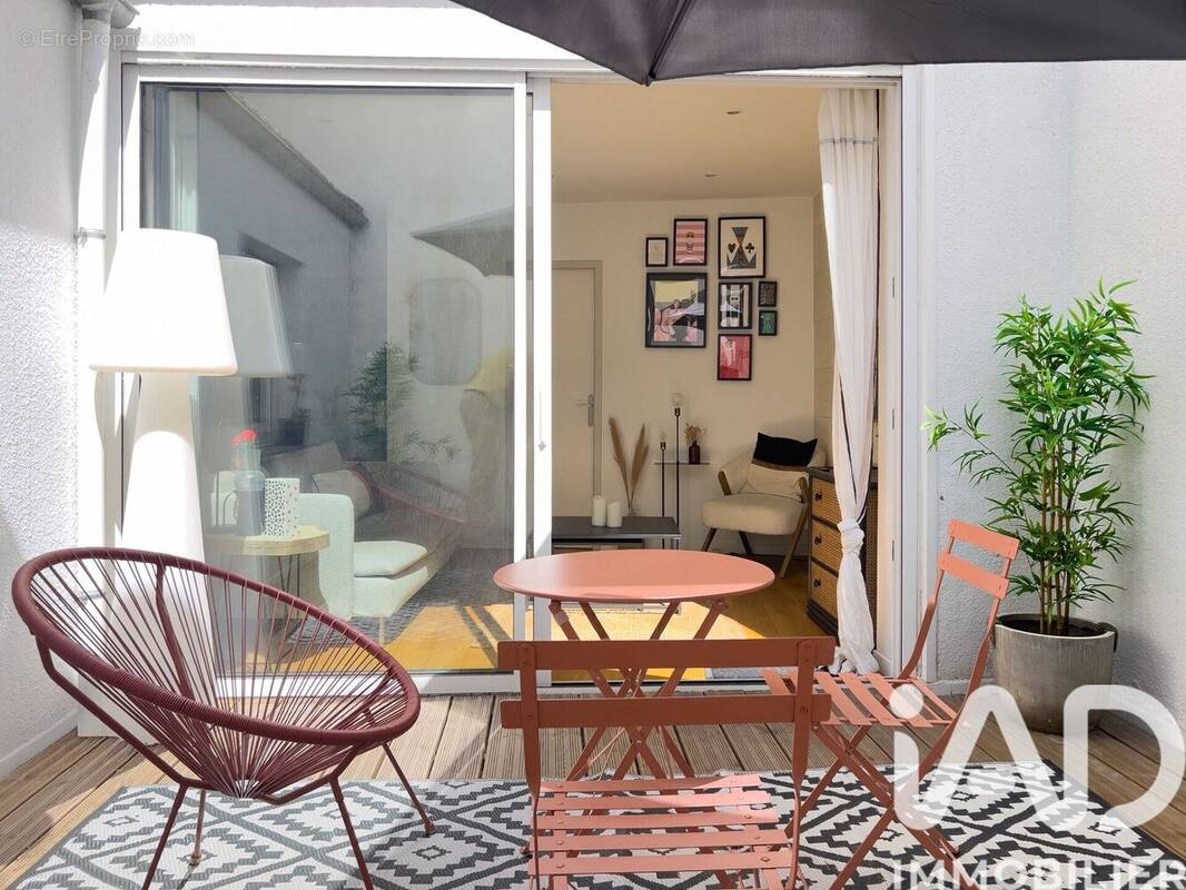Photo 1 - Appartement à BORDEAUX