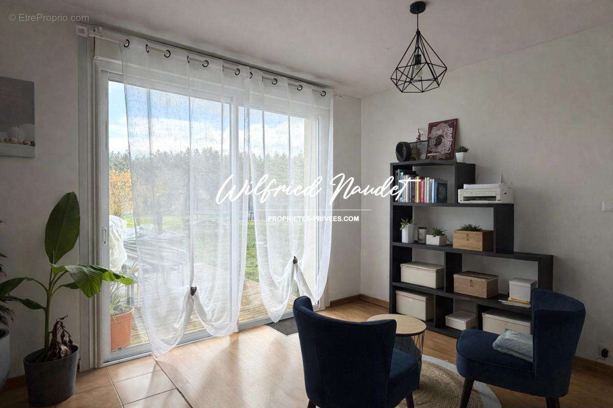 Maison à PARIGNE-L'EVEQUE