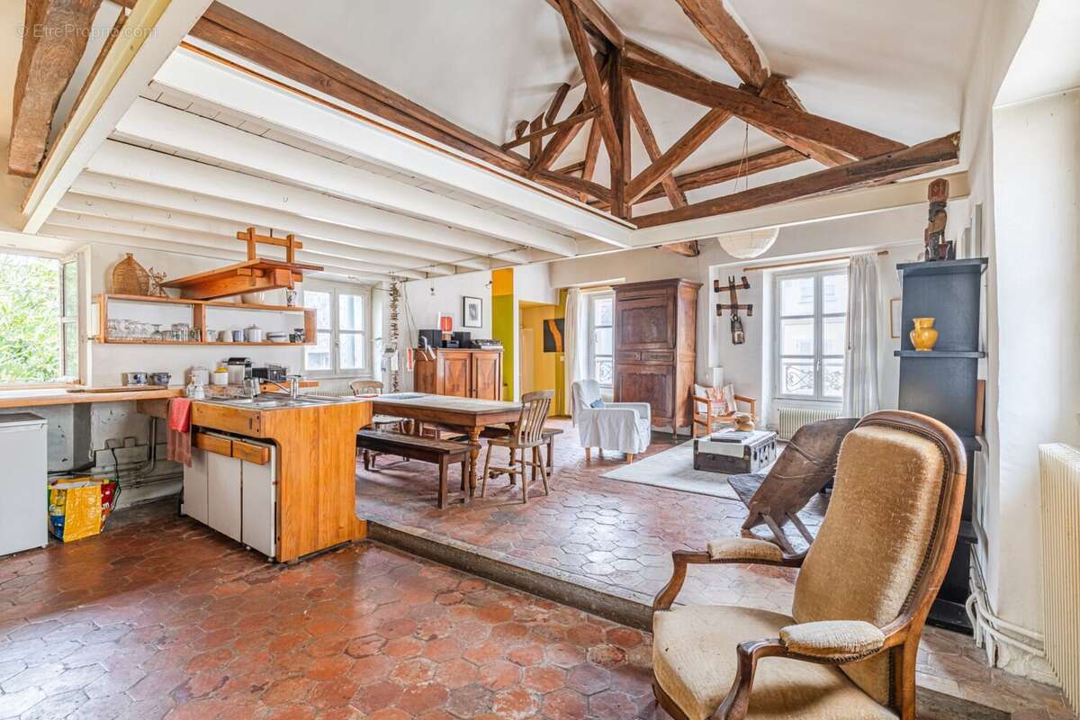 Maison à CHILLY-MAZARIN