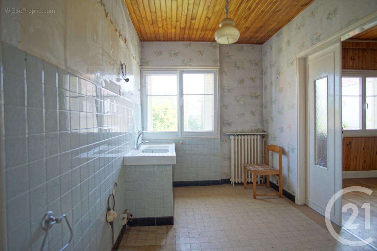 Maison à BONNEUIL-SUR-MARNE