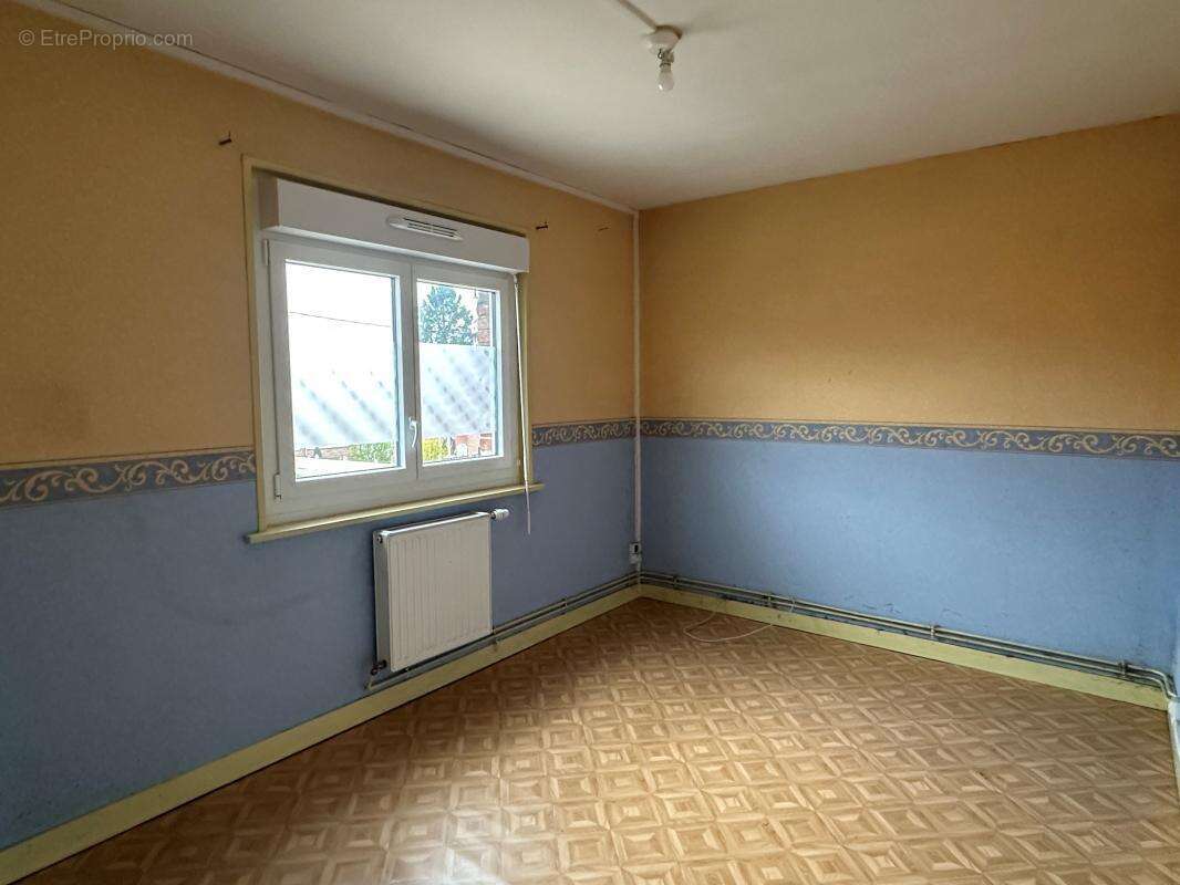 OIGNIES- Maison T3 bis de 70 m² - photo 4