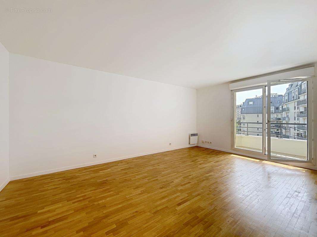 Appartement à CHATILLON