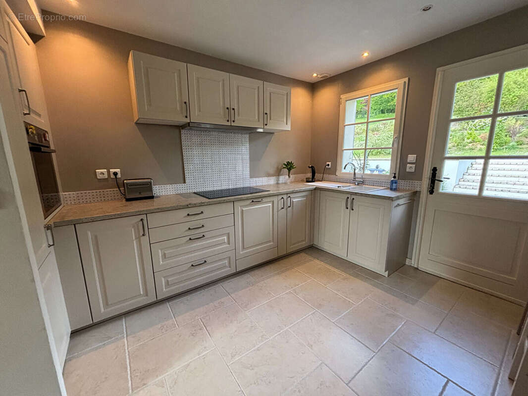 Maison à SAINTE-GENEVIEVE