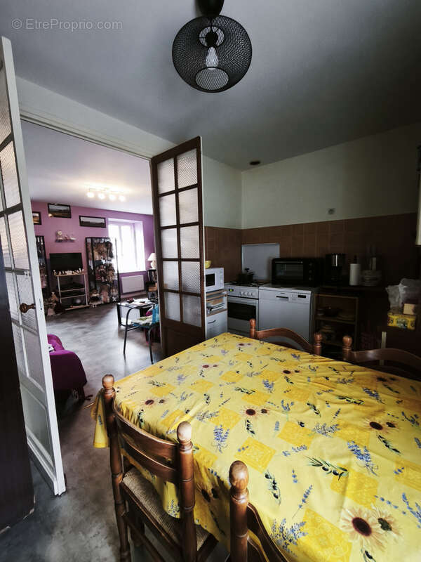 Appartement à CUNLHAT