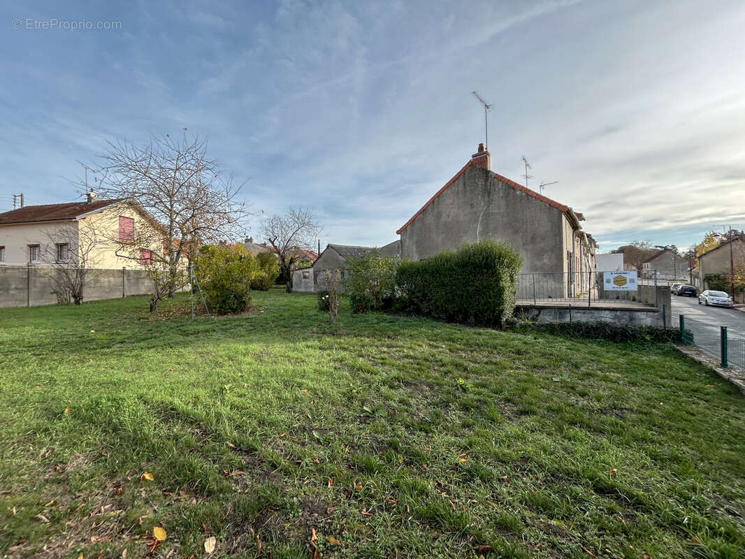 Maison à COMMENTRY