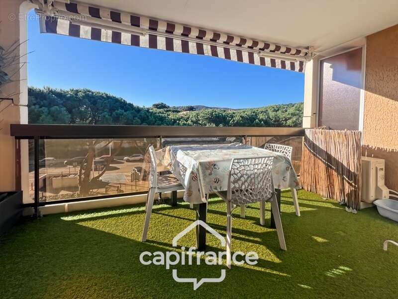 Appartement à BORMES-LES-MIMOSAS