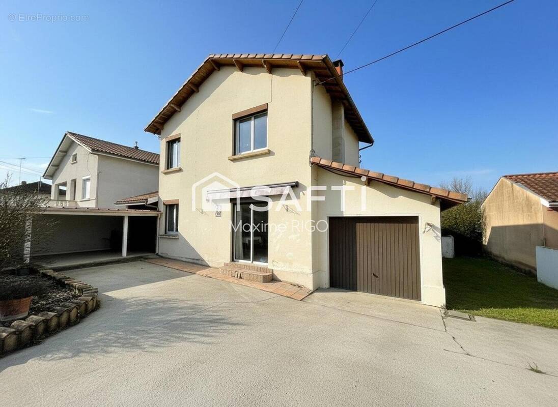 Photo 1 - Maison à SAINT-PARDOUX-ISAAC