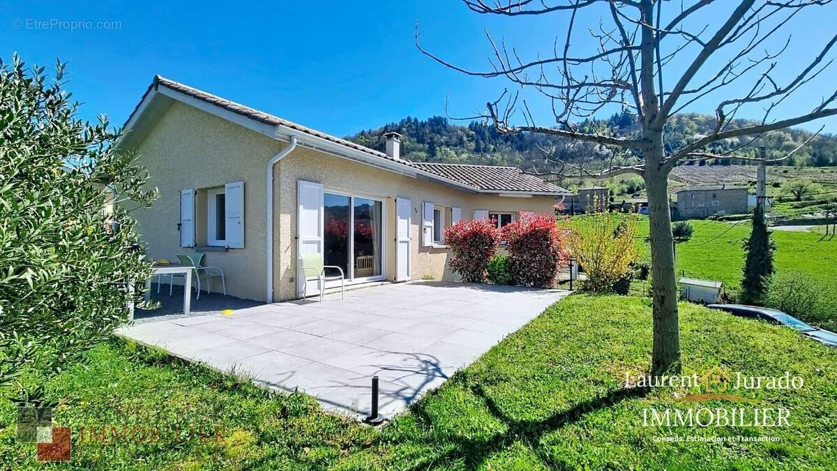Maison à VAUX-EN-BEAUJOLAIS