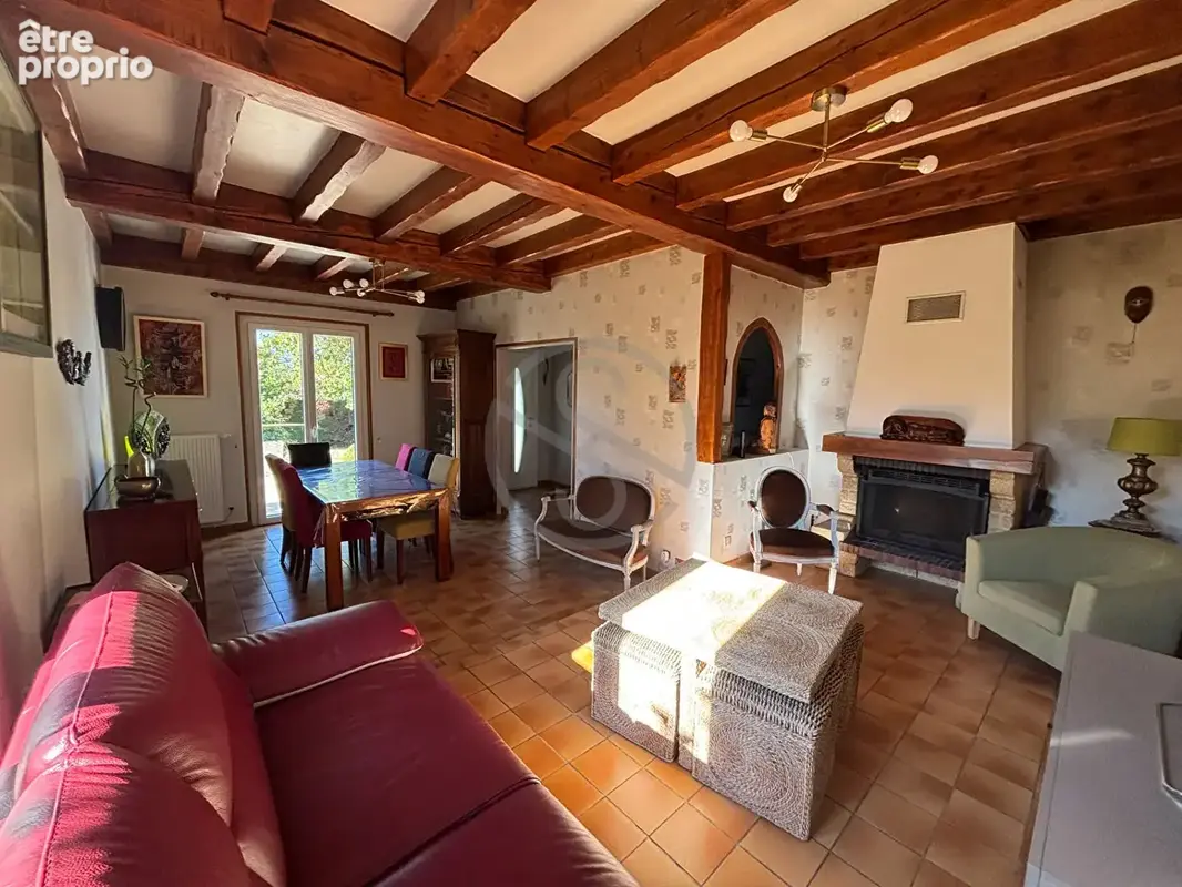 Villa Saint Cyr 1436 m2 - photo 10
