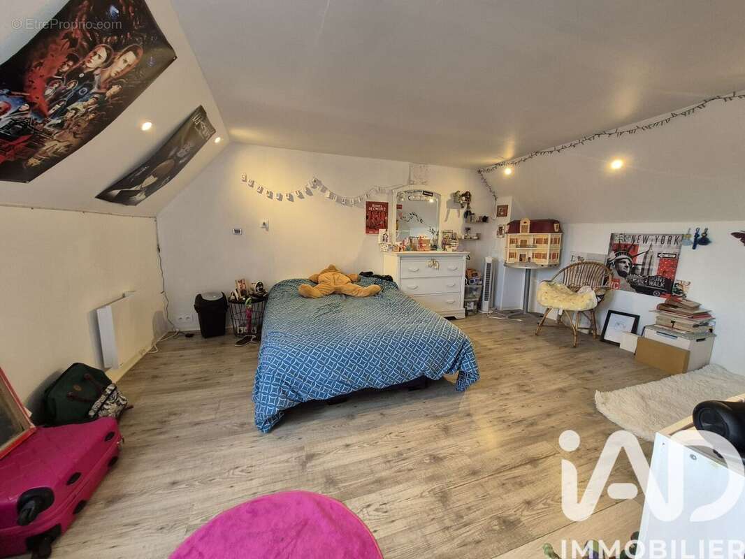 Maison 154 m² à Allery  - photo 8