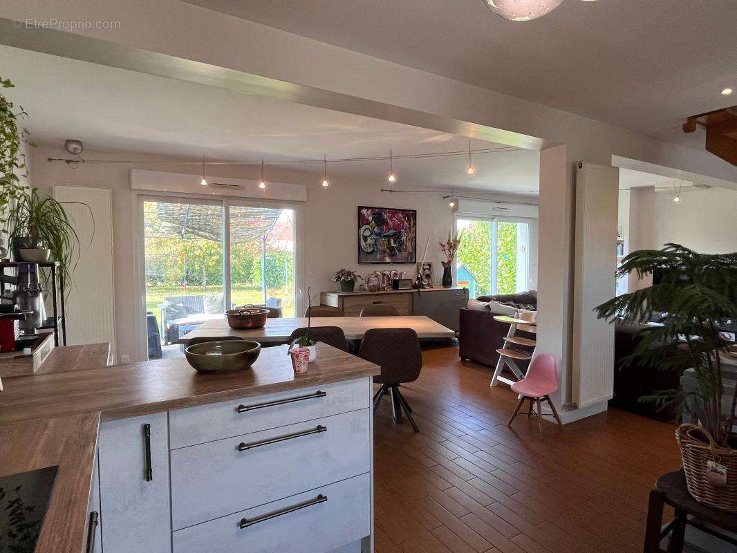 Maison à SAINT-DENIS-EN-VAL