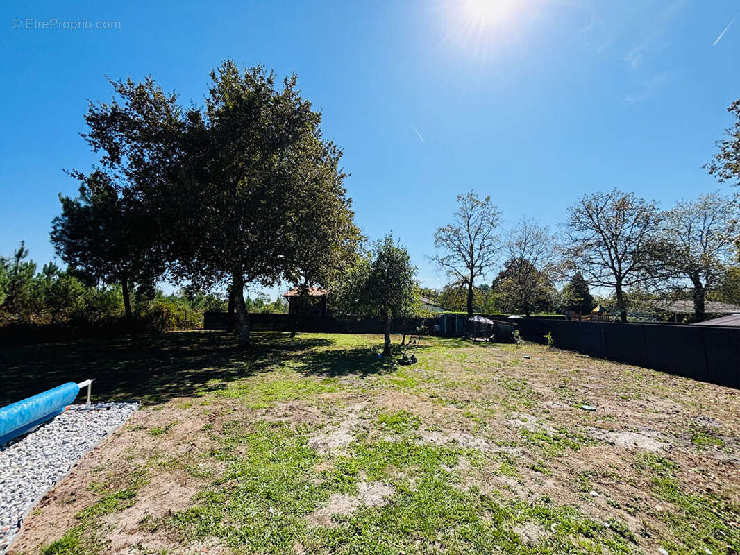 Maison à SAINT-YAGUEN