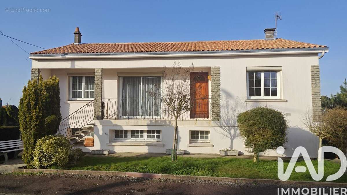 Photo 2 - Maison à L'ABSIE