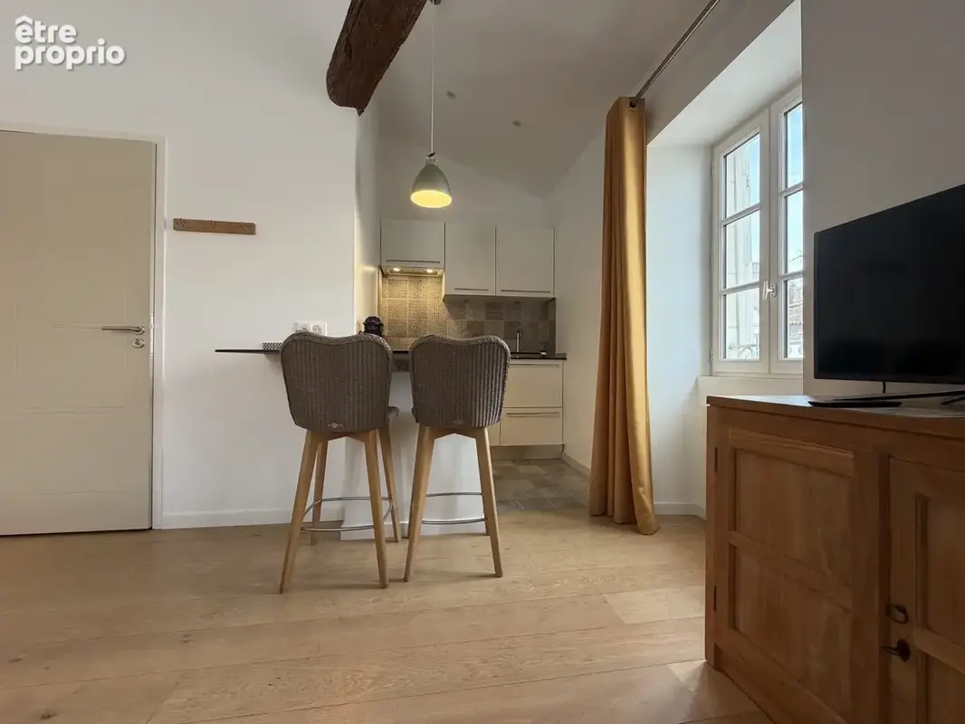 Appartement 200 m² à vendre à La Rochelle (17000) - photo 3