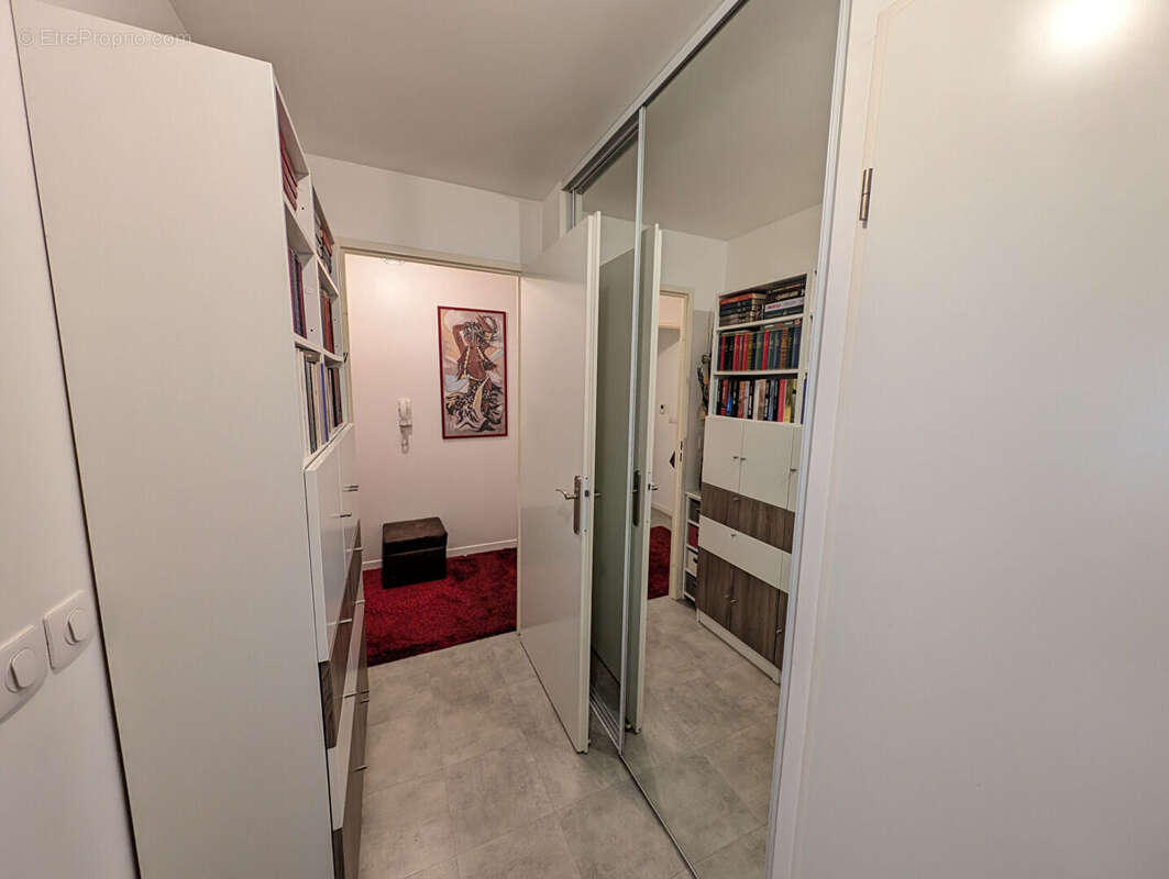 Appartement à NANTEUIL-LES-MEAUX