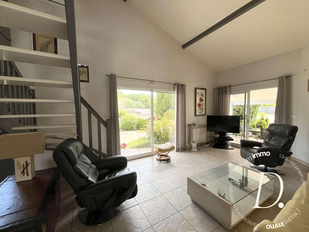 Maison 170 m² à Herm  - photo 5