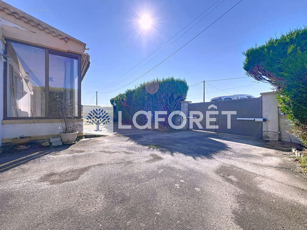 Maison à CHATILLON-SUR-THOUET