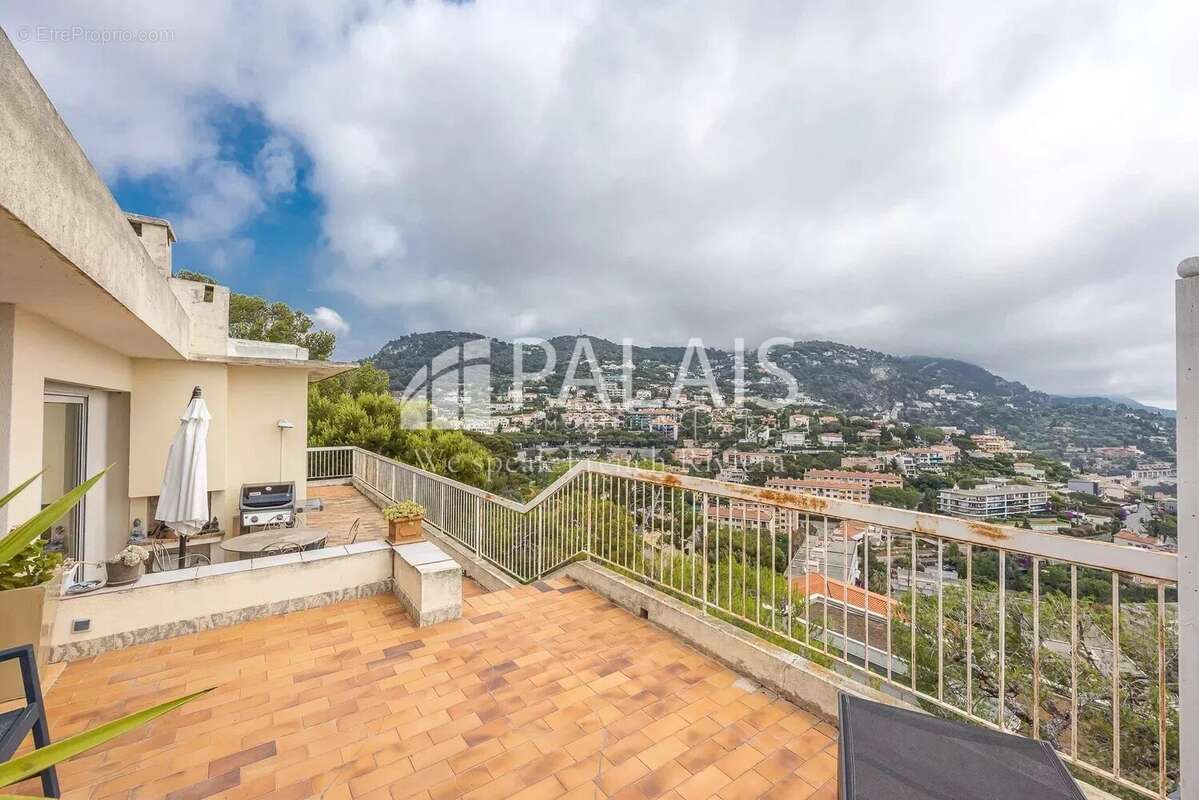 Appartement à VILLEFRANCHE-SUR-MER