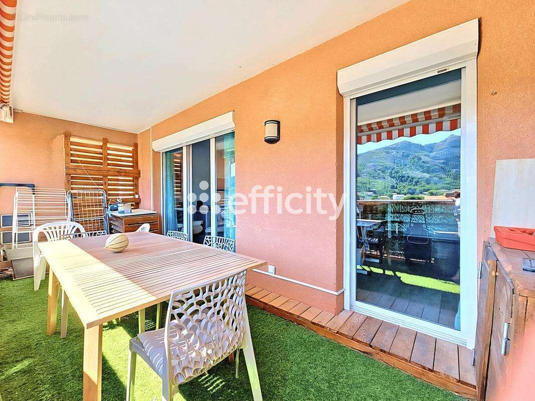 Appartement à MARSEILLE-9E