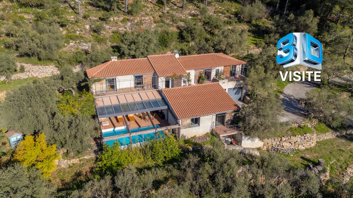 Maison à SOLLIES-PONT