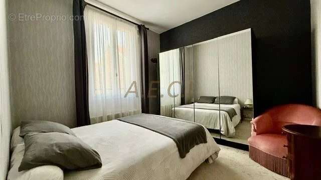 Maison à ASNIERES-SUR-SEINE