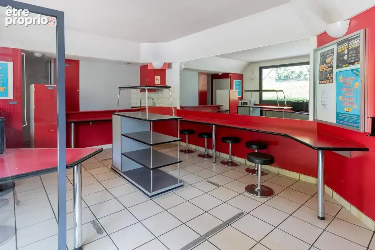 Immeuble - 916 m² - Saint-Nabord (88) - photo 4