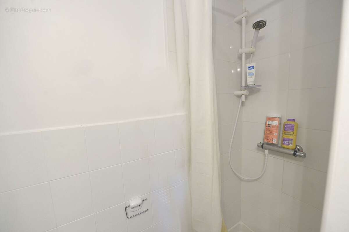 Appartement 19 m² à Saint-Georges-De-Didonne  - photo 6