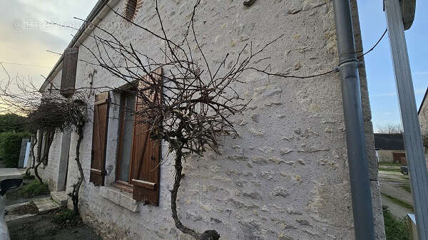 Maison à VILLERMAIN