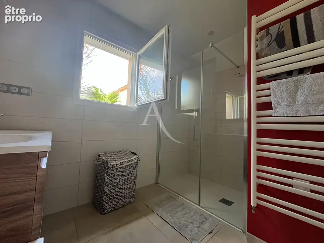 Maison  plain -pied 6 pièces 120 m2 - photo 7
