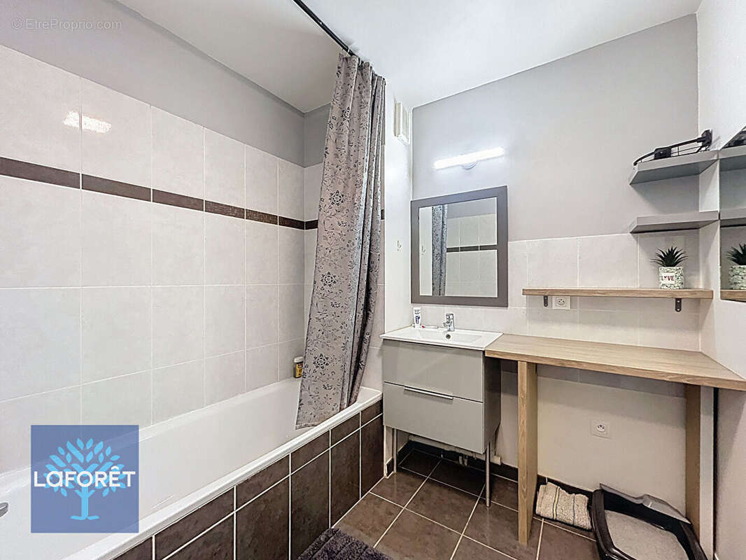 Appartement à SAINT-GERMAIN-LES-CORBEIL