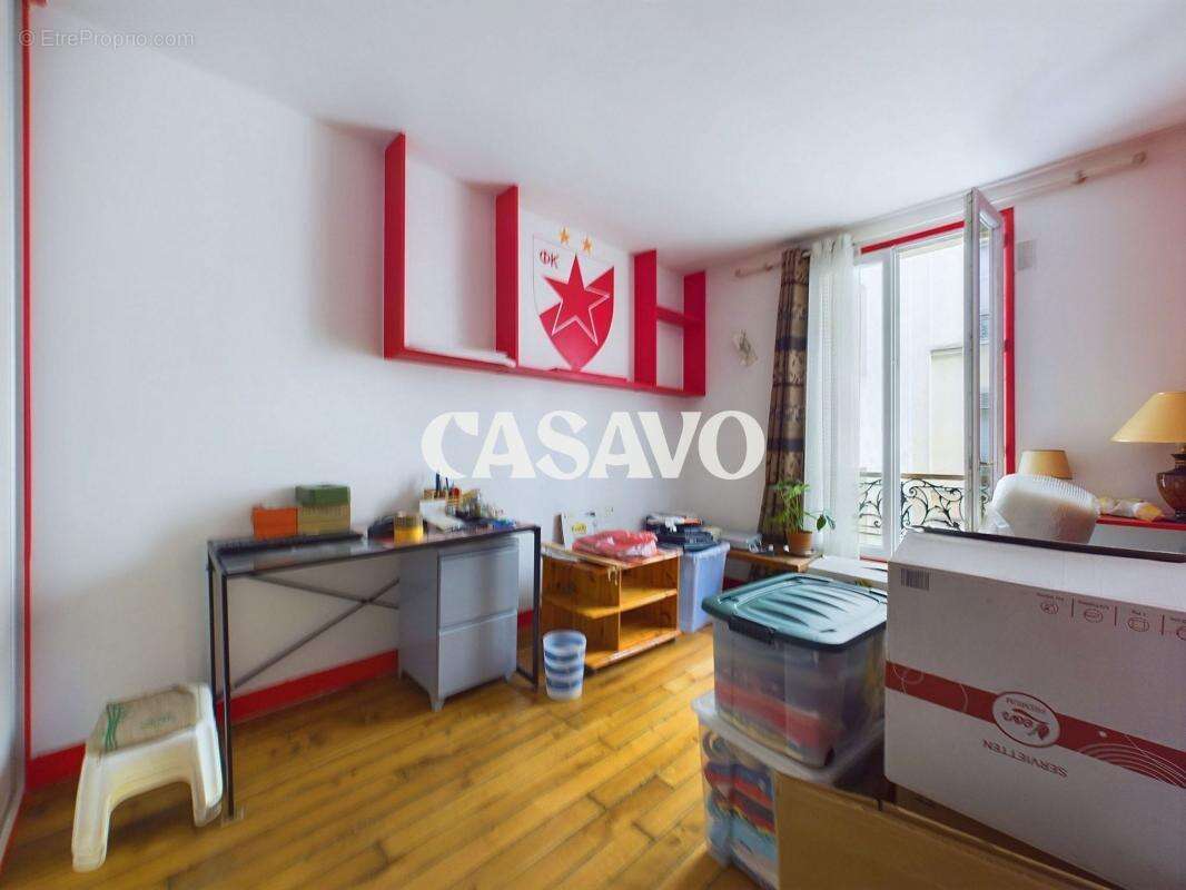 Appartement à PARIS-14E