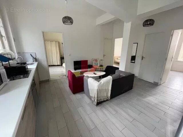 Appartement à ISSY-LES-MOULINEAUX