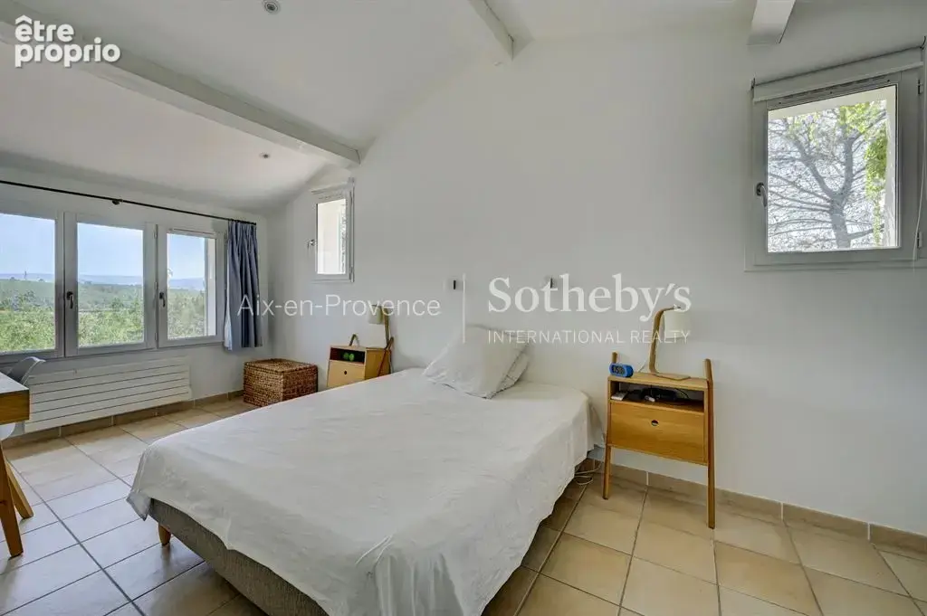 Vente maison 171m² - calme - vue - saint-maximin-la-sainte-baume - photo 9